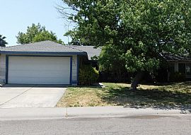 5923 Woodglade Ave, Citrus Heights, Ca in Citrus Heights, CA