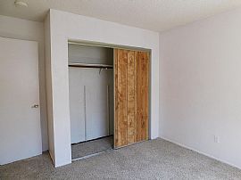 5923 Woodglade Ave, Citrus Heights, Ca in Citrus Heights, CA (Photo 10 of 12)