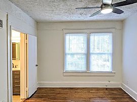 691 Francis Pl Nw, Atlanta in Atlanta, GA (Photo 5 of 10)