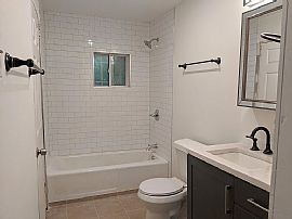 691 Francis Pl Nw, Atlanta in Atlanta, GA (Photo 6 of 10)