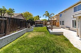 5 Bedroom, 3 Bathroom in Mather, CA (Photo 10 of 12)