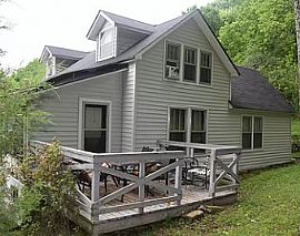 Spacious House For Rent 580 Raulstontown Rd, South Pittsburg, T in South Pittsburg, TN (Photo 3 of 7)