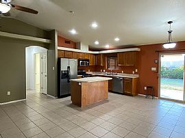 11790 E 28th Pl, Yuma, Az 85367 in Yuma, AZ (Photo 11 of 12)