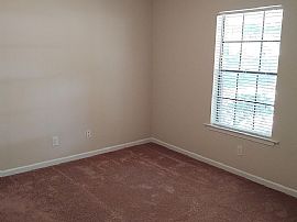 119 Mimosa Dr, Montgomery, Al 36109 in Montgomery, AL (Photo 7 of 12)