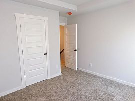 5738 Cheshire Cove Cir, Mc Calla, Al 35111 in Mc Calla, AL (Photo 4 of 12)