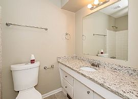 629 16th Ter Nw, Birmingham, Al 35215 in Birmingham, AL (Photo 2 of 9)