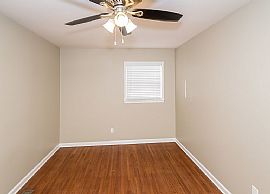 629 16th Ter Nw, Birmingham, Al 35215 in Birmingham, AL (Photo 4 of 9)