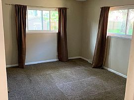 139 Rexton St, Novi, Mi in Novi, MI (Photo 9 of 12)