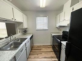 4068 Remer Ct, Tallahassee, Fl 32303 in Tallahassee, FL (Photo 5 of 12)