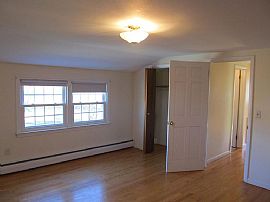 38 Gilead St, Hebron, Ct 06248 in Hebron, CT (Photo 11 of 12)