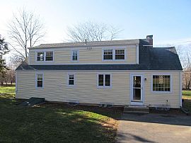 38 Gilead St, Hebron, Ct 06248 in Hebron, CT (Photo 2 of 12)