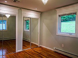 9 Longview Dr, Brookfield, Ct 06804 in Brookfield, CT (Photo 7 of 12)