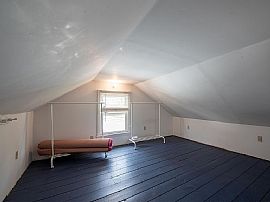 39 Auburn Rd, West Hartford, Ct 06119 in West Hartford, CT (Photo 12 of 12)