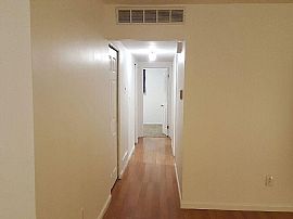 26227 Belanger St, Roseville, Mi in Roseville, MI (Photo 3 of 12)