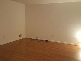 26227 Belanger St, Roseville, Mi in Roseville, MI (Photo 4 of 12)