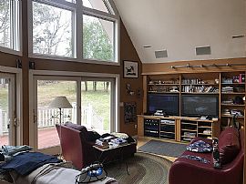 27 Coit Ln, Norwich, Ct 06360 in Norwich, CT (Photo 3 of 12)