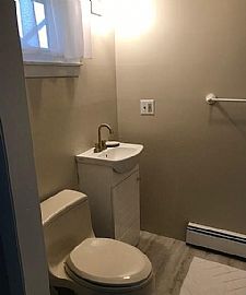 75 Cutler St, Stonington, Ct 06378 in Stonington, CT (Photo 9 of 10)