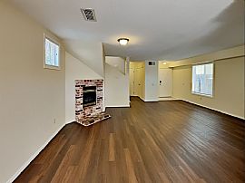 Beautiful 3 Bedroom House in Sacramento, CA (Photo 2 of 12)