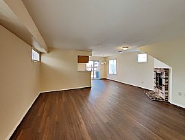 Beautiful 3 Bedroom House in Sacramento, CA (Photo 4 of 12)