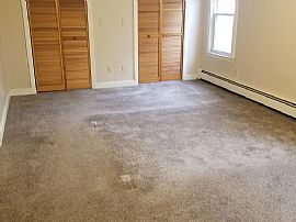 126 Stoddard Ave, Newington, Ct 06111 in Newington, CT (Photo 4 of 9)