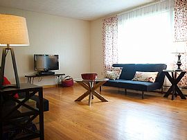 1430 Linn St, State College, Pa in State College, PA (Photo 3 of 12)