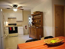 1430 Linn St, State College, Pa in State College, PA (Photo 5 of 12)