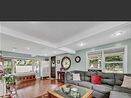 39 Neptune Ave, Norwalk, Ct 06854 in Norwalk, CT (Photo 5 of 5)