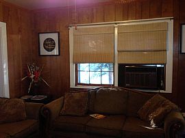 10 Loundsbury Ave, Norwalk, Ct 06851 in Norwalk, CT (Photo 4 of 9)