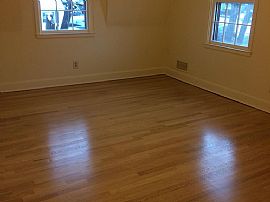 16 Thomson Rd, West Hartford, Ct 06107 in West Hartford, CT (Photo 7 of 12)