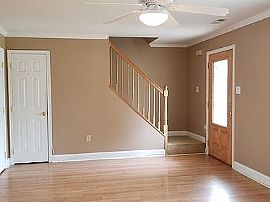 This Is Beautiful 3/2'5ba Home in Horsham, Pa Ready to Move In in Horsham, PA (Photo 2 of 4)