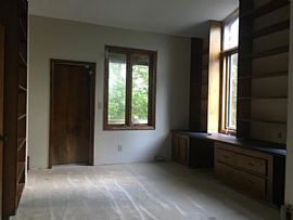 1750 Woodvale Dr, Charleston, Wv 25314 in Charleston, WV (Photo 4 of 7)