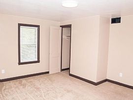 401 Davis St, Clarksburg, Wv 26301 in Clarksburg, WV (Photo 7 of 10)