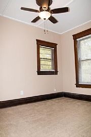 401 Davis St, Clarksburg, Wv 26301 in Clarksburg, WV (Photo 9 of 10)