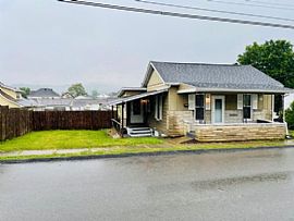 1206 N 17th St, Clarksburg, Wv 26301 in Clarksburg, WV