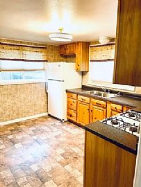 1206 N 17th St, Clarksburg, Wv 26301 in Clarksburg, WV (Photo 4 of 10)