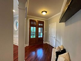 852 Wildwood Ave, Mobile, Al 36609 in Mobile, AL (Photo 3 of 12)