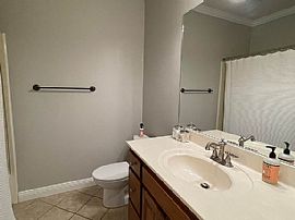 852 Wildwood Ave, Mobile, Al 36609 in Mobile, AL (Photo 7 of 12)