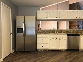 139 Lakeview Loop, Daphne, Al 36526 in Daphne, AL (Photo 3 of 10)