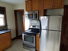 10919 Scaggsville Rd, Laurel, Md 20723 in Laurel, MD (Photo 4 of 9)