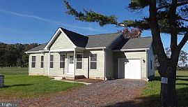 17972 Wide Bay Way, Dameron, Md 20628 in Dameron, MD