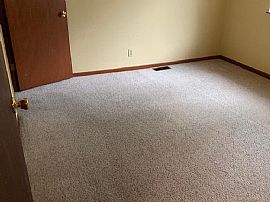 423 Baird Dr, Charleston, Wv 25302 in Charleston, WV (Photo 4 of 7)