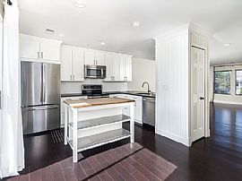 1557 Fallowfield Ct, Crofton, Md 21114 in Crofton, MD (Photo 3 of 11)