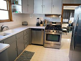 2622 Moland St, Madison, Wi 53704 in Madison, WI (Photo 3 of 10)