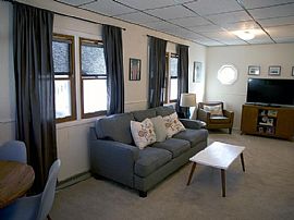 2622 Moland St, Madison, Wi 53704 in Madison, WI (Photo 5 of 10)