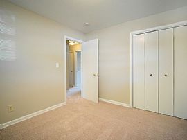 8035 W Warnimont Ave, Milwaukee, Wi 53220 in Milwaukee, WI (Photo 7 of 10)