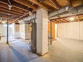 8035 W Warnimont Ave, Milwaukee, Wi 53220 in Milwaukee, WI (Photo 9 of 10)