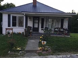 219 Church St, Beckley, Wv 25801 in Beckley, WV (Photo 2 of 6)