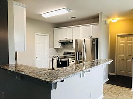 9405 Crofton Ct, Montgomery, Al 36117 in Montgomery, AL (Photo 4 of 9)