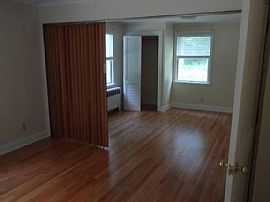 53 Storrs Heights Rd, Storrs Mansfield, Ct 06268 in Storrs Mansfield, CT (Photo 4 of 8)