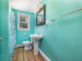 31 South Rd, Ellington, Ct 06029 in Ellington, CT (Photo 6 of 9)